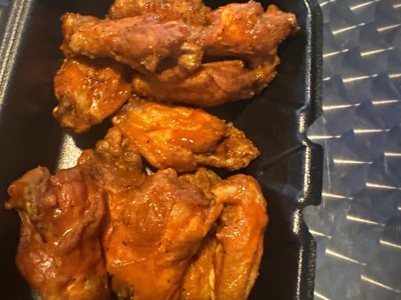 Las wings quesadillas & more food