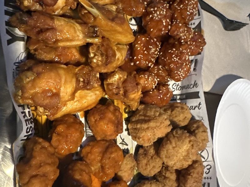 Las wings quesadillas & more food